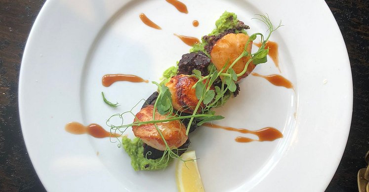 Food at The White Horse, Woolstone